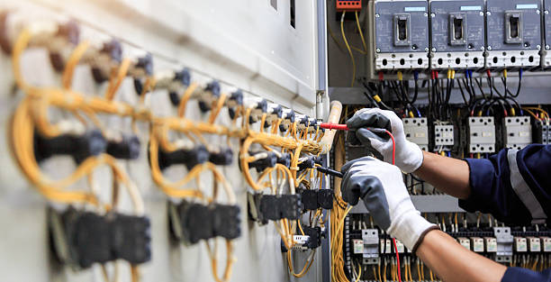 Professional Electrician technician working in Amity Gardens, PA